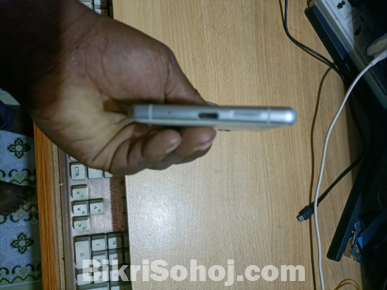 Sony Xperia 1 6GB 64 GB (Used)